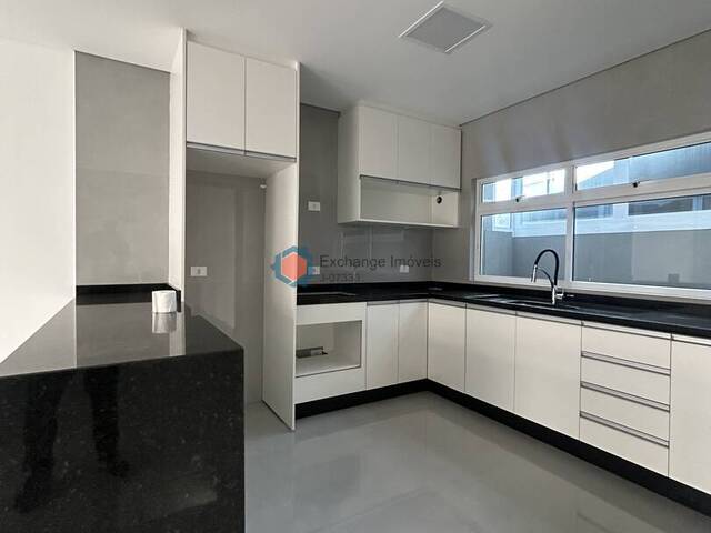 Casa para Venda em Curitiba - 4